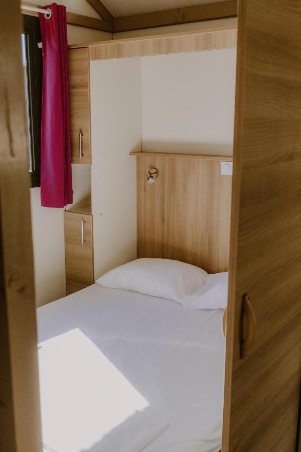 Camping Onlycamp Tours Val De Loire Saint-Avertin Exterior foto